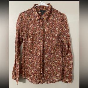 Banana Republic Women’s All Over Floral Button Down Shirt Size: Medium